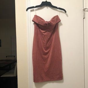 Rose-Gold Sleeveless BodyCon Dress